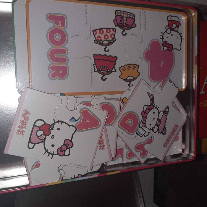 Diversos jogos / puzzles, em bom estado.