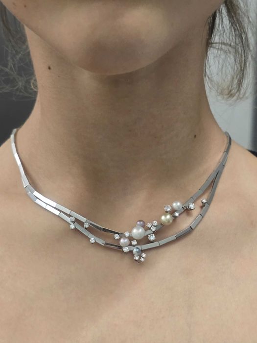 Колье з діамантами і перлами. Колье с бриллиантами и жемчугом