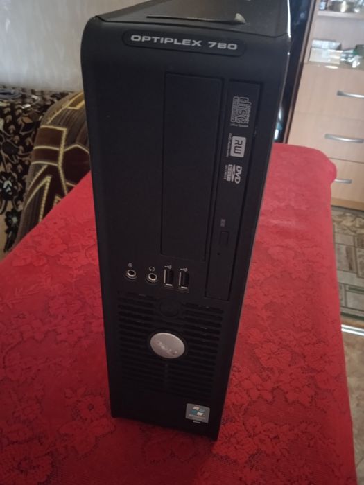 Продам системный блок DELL