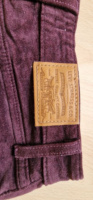 Damskie spodnie Levis roz.27