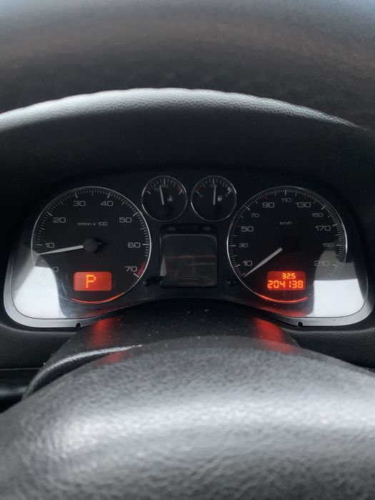 Пежо 307 2006 год рестайлинг 2.0 газ/бензин