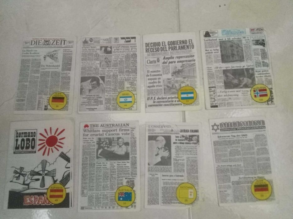 cromos  jornais antigos e outros