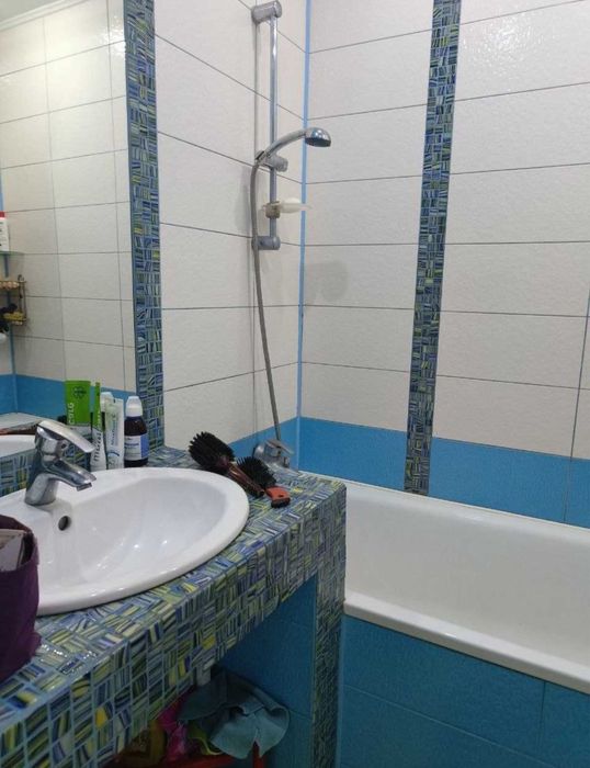 Продаж 3-кімнатної квартири, 71 м2, цегла, вул. Любінська