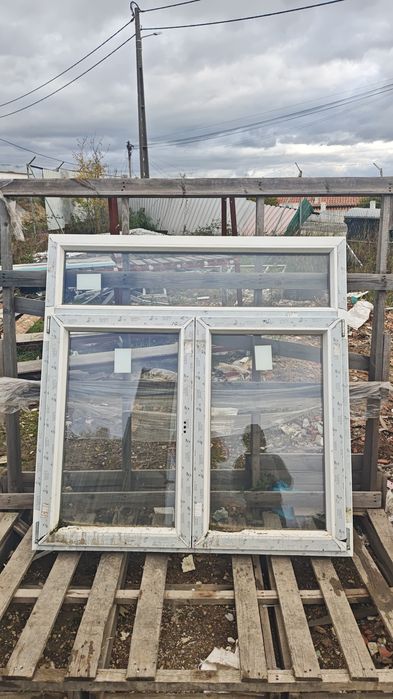 Portas e Janelas em PVC – Oscilobatentes, Vidro Duplo, Várias Medidas