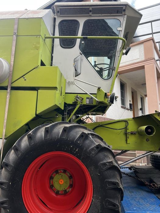 Claas Dominator 68 свіжопривезений