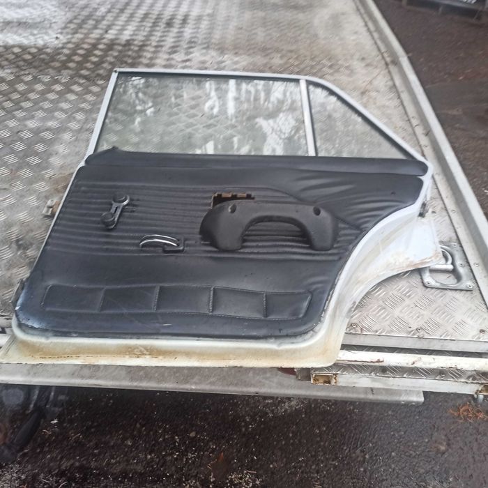 Fiat125 P   Drzwi, zderzak ,