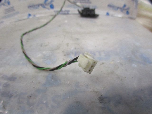 Comando / botão / interruptor multifunções VOLKSWAGEN Scirocco (137, 1