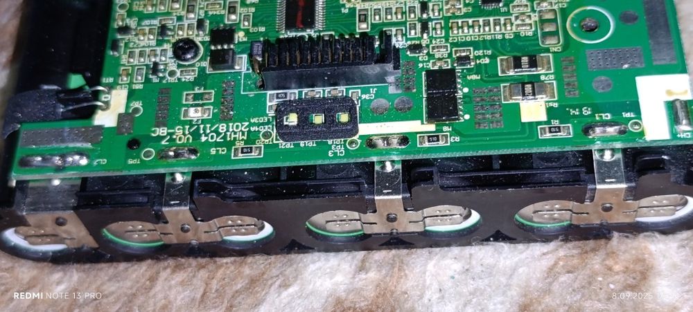 Sprzedam zestaw akumulatorków 7szt