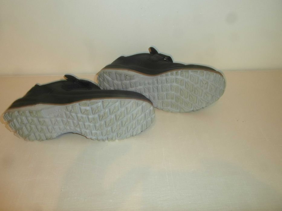 Sapatos biqueira aço n- 39