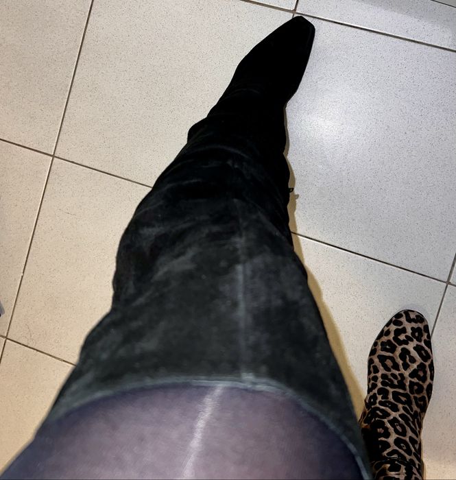 Botas de cano alto em camurça El Corte Inglês
