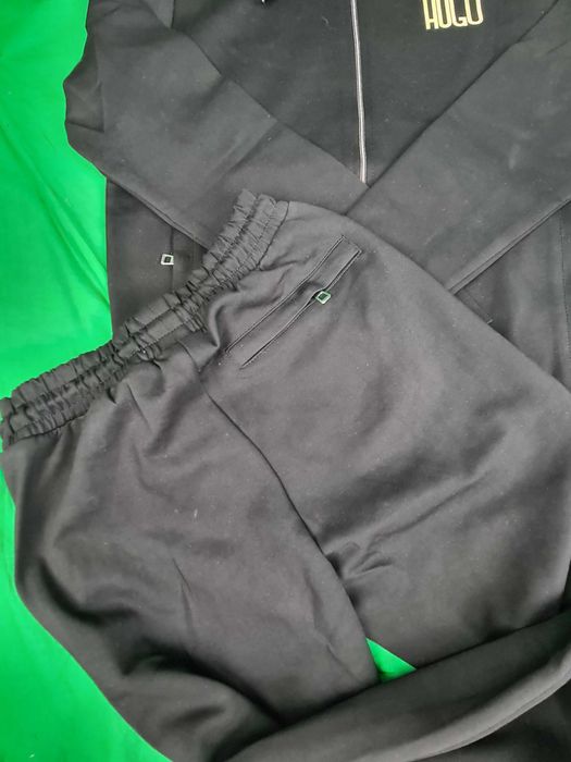Dres komplet Hugo Boss czarny nowość logowany premium bawelna