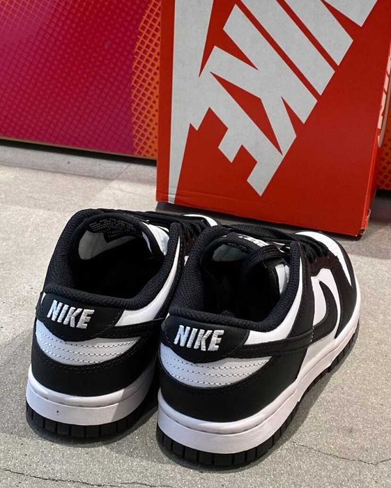 Nike Dunk Low Czarny R.40,5