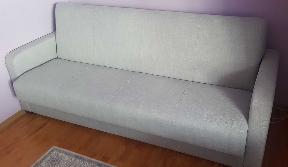 Wersalka w bardzo dobrym stanie