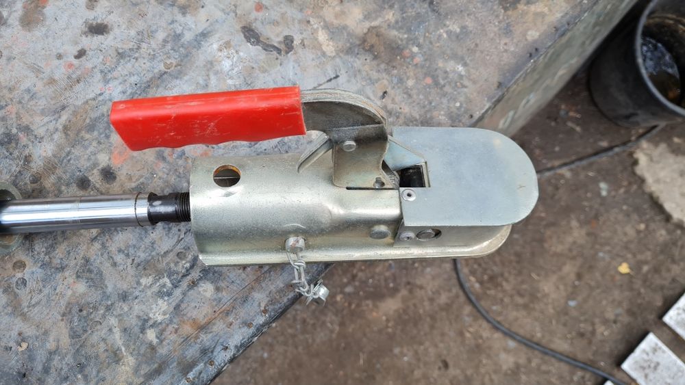 zaczep hak Tester WN-400 Argon hamulca najazdowego przyczepki sprzedam