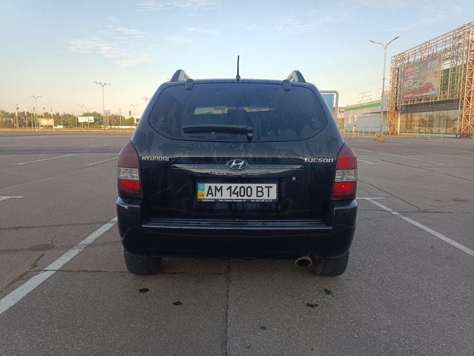 Продам Hyundai Tucson 2008 года 2.0 Газ/Бензин Автомат