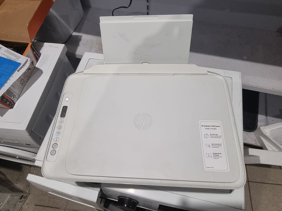 Принтер HP desk Jet 2710