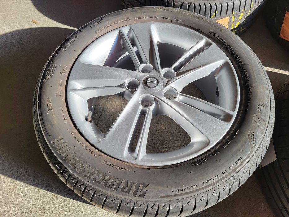 [L19] Koła letnie 17 Cali 5x115 Michelin 225/55/17 Opel Insignia B