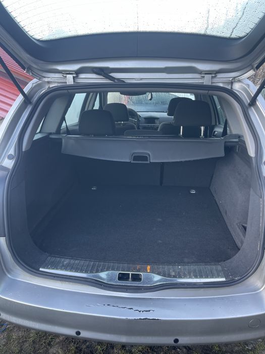 Carro muito bom.