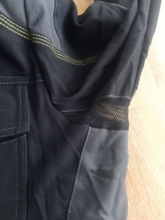 Bluza robocza, ochronna BHP, roz. L bardzo solidna nowa, nieużywa