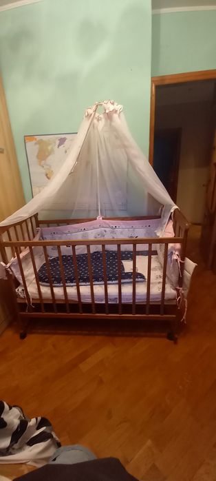 Ліжечко    дитяче