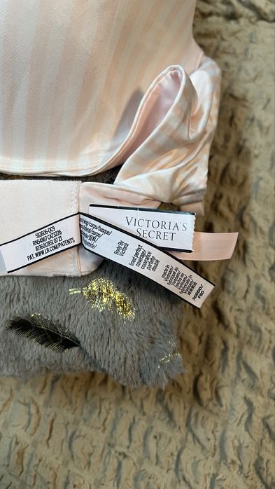 Ліфчик БʼюстшальтерVictotia’s Secret Вікторія Сікрет секрет 80 F DDD