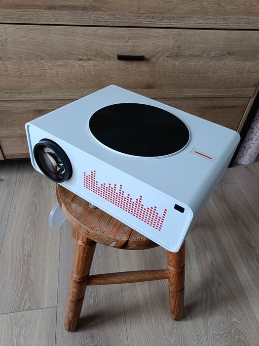 Projektor Android z pilotem