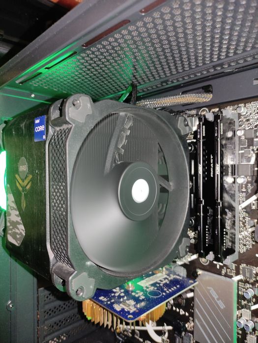 Кулер для процесора QUBE QB-OL6250