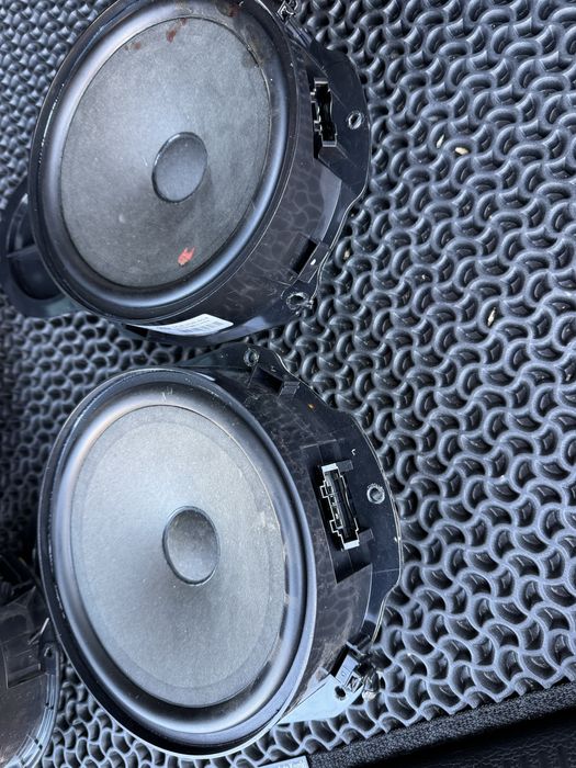 Динаміки Пасат б 7