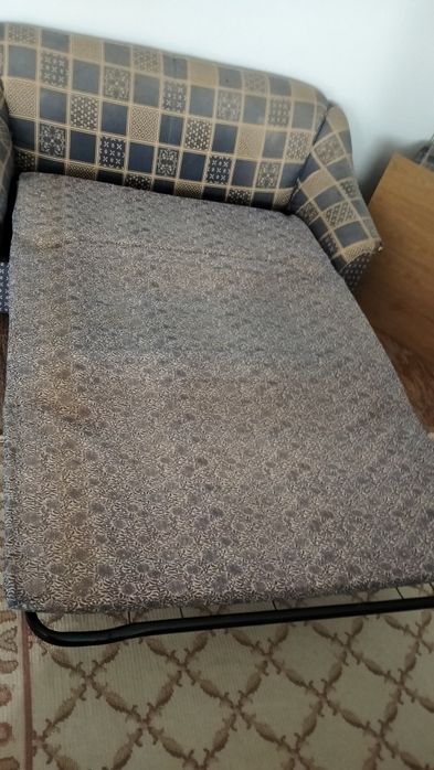Sofá cama  como 2puff