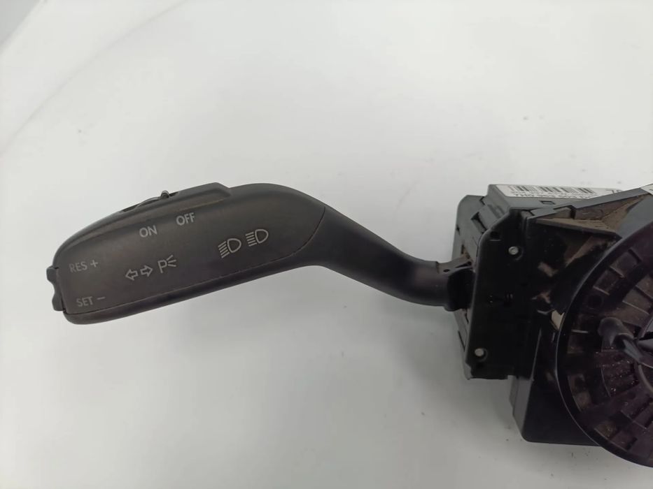 Conjunto / manetes de luzes e limpa vidros SEAT Ibiza IV (6J5, 6P1)