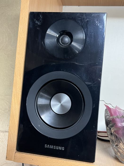 Samsung MM-E330D