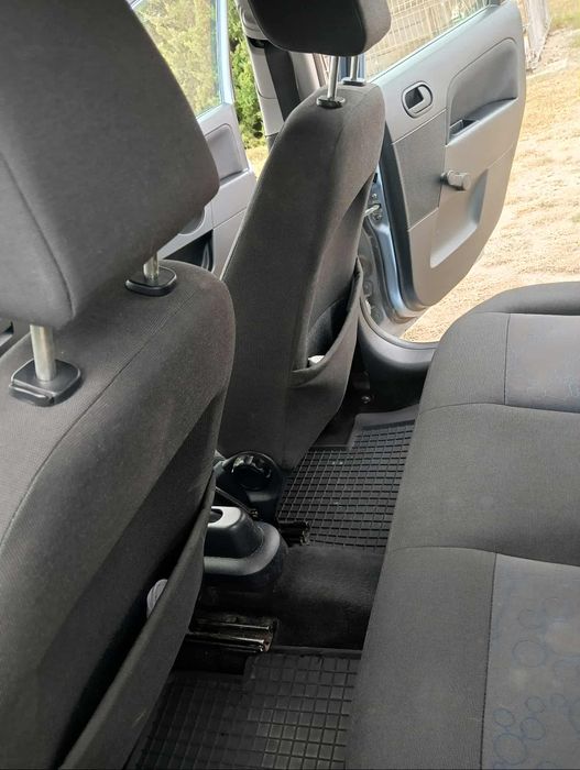 Ford Fiesta 1.3 benzyna 2007