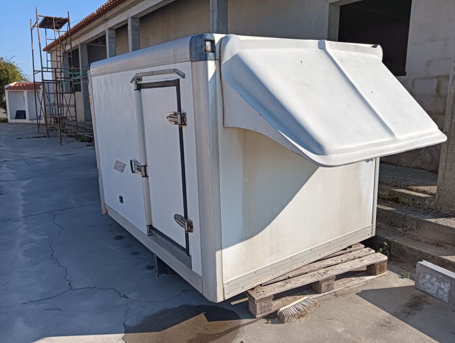 Carroceria isotérmica L200