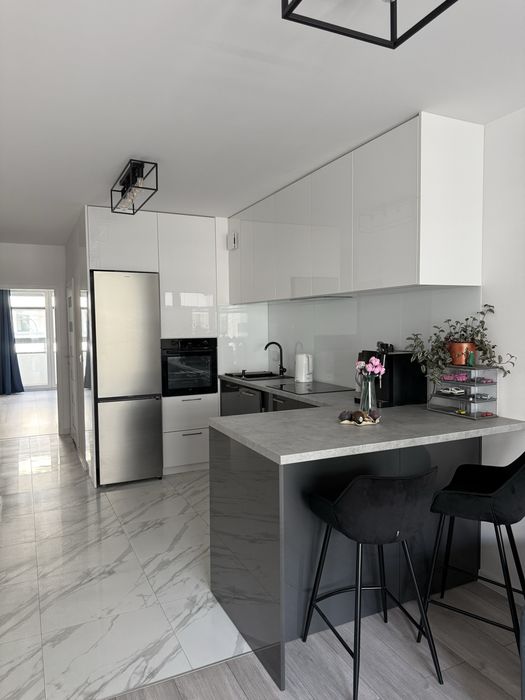 Nowoczesne, 3-pokojowe mieszkanie 61 m² z 2 loggiami i garażem l 15min do Centrum | Ul. Marywilska (Białołęka / Żerań)