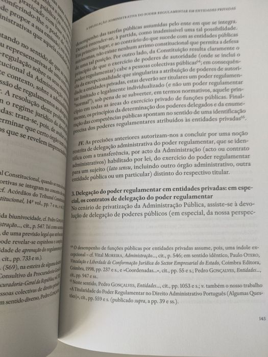 Estudos sobre os regulamentos administrativos