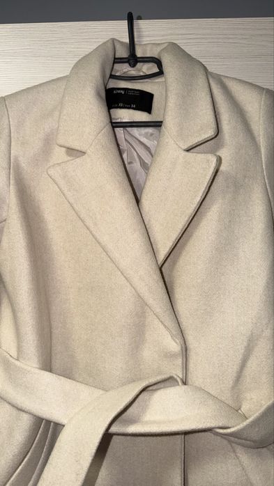 Продам весенне -осенее пальто .