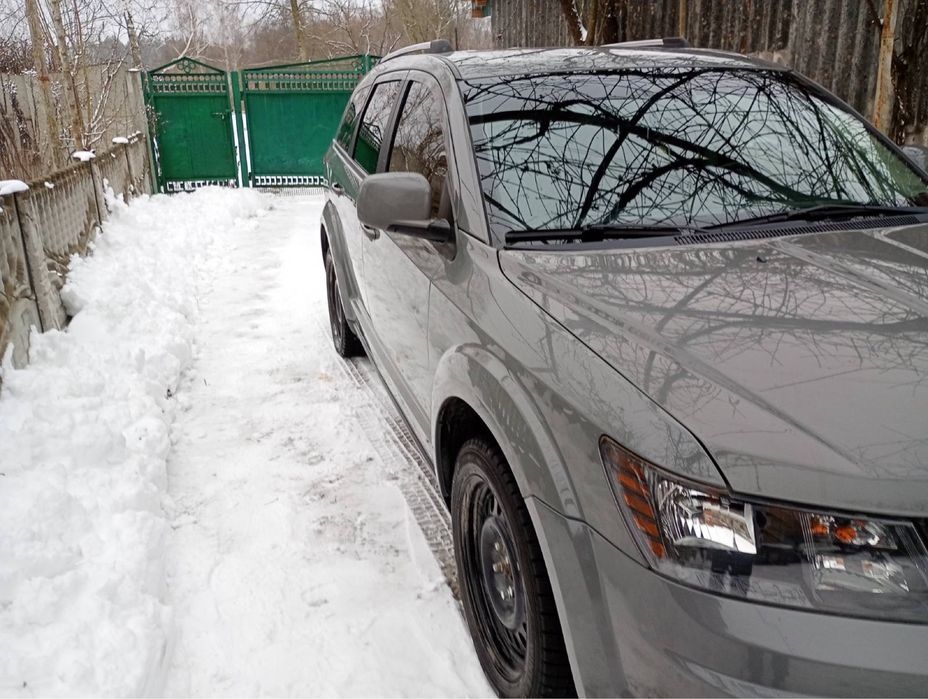 Продам автівку DODGE