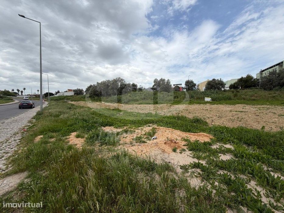 Oportunidade de Investimento: Lote de terreno para Construção em Ca...