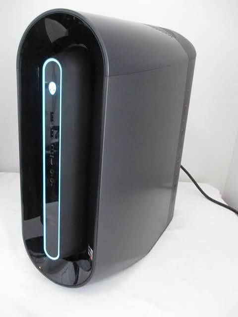 Alienware aurora r10 Ryzen 9 5900 Rx 6800 16gb