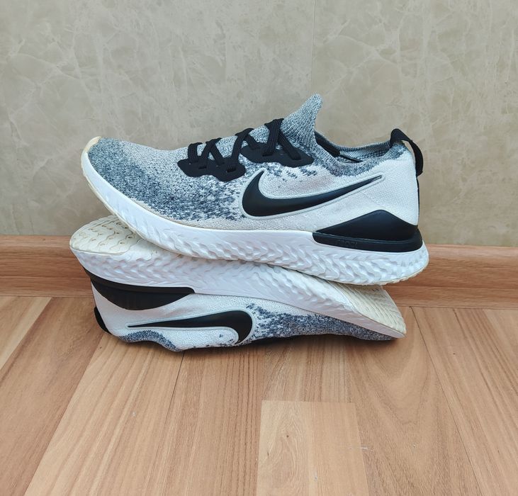Стильні жіночі кросівки Nike ,38,5