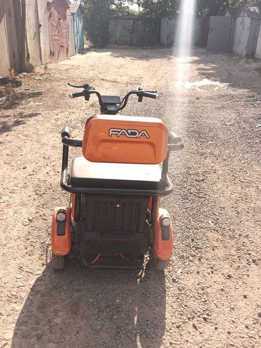 Электроскутер трехколесный FADA BULLІ 600W Фада були Оранжевый