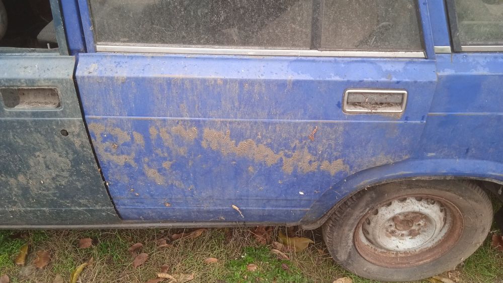 Продам Кузовні деталіі ваз 2104