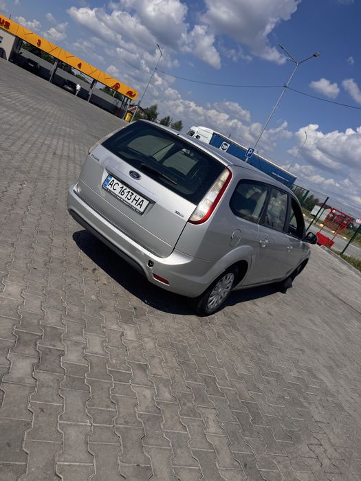 Ford Focus 2 rest