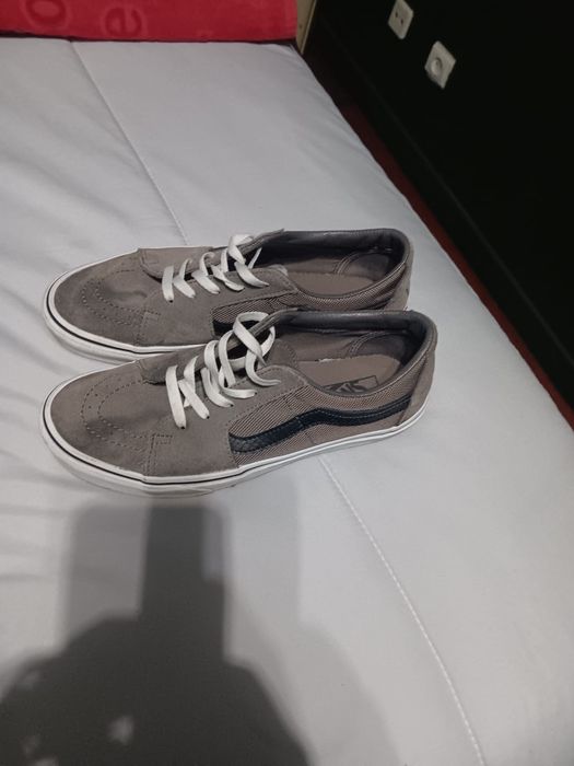 Ténis em bom estado