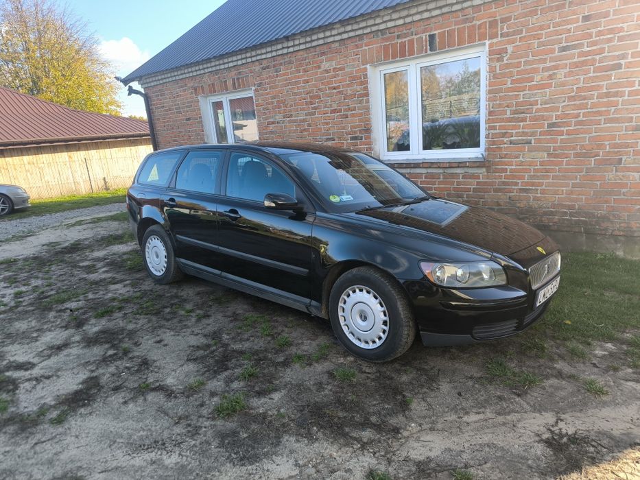 Volvo V50