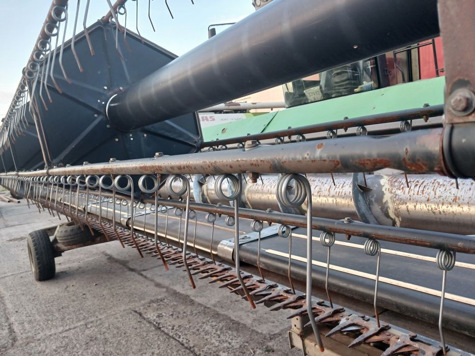 Комбайн Массей Фергюсон