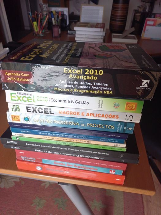 Livros de estudo, muito bom estado, como  novos