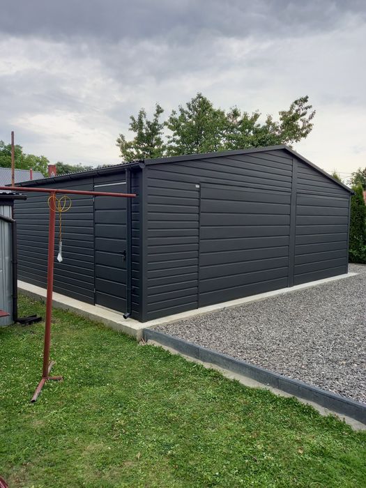 Garaż blaszany blaszak drewnopodobny profil zamknięty