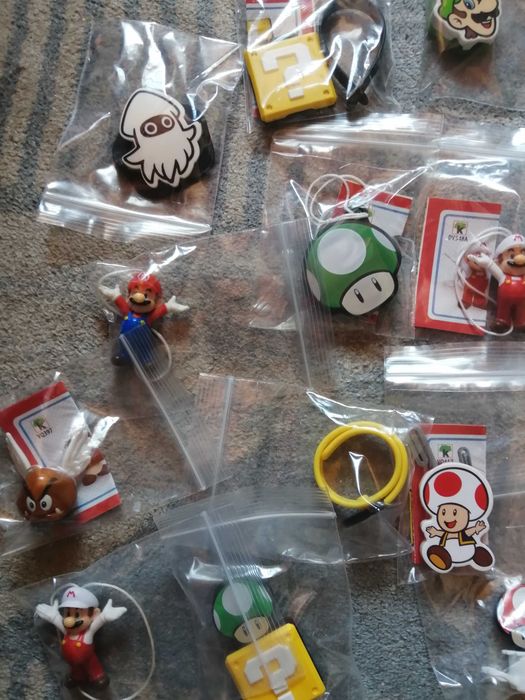 Bonecos super Mário Kinder surpresa
