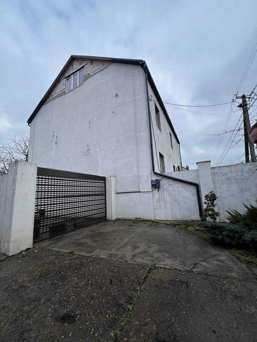 Продаж просторого будинку селище Полігон! 307 м² на ділянці 30 соток!!